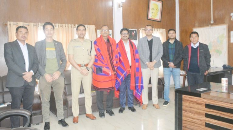 General Observer and Expenditure Observer for Bye-election for the 51-Noksen Assembly Constituency with official in Tuensang. (DIPR Photo)